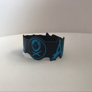 All Time Low Rubber Bracelet - Hot Topic - ATL